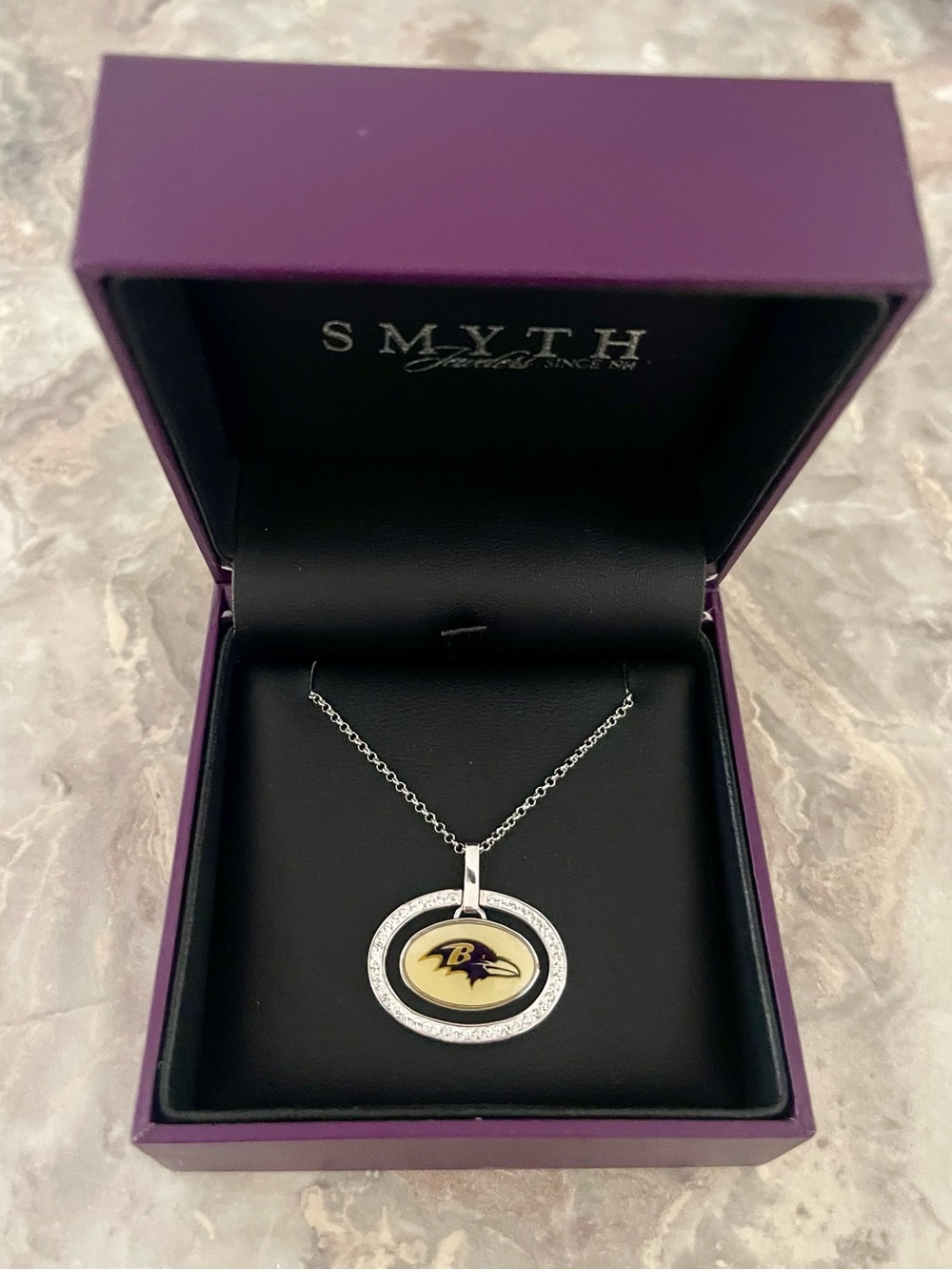 Smyth Jewelers Baltimore Ravens vintage necklace